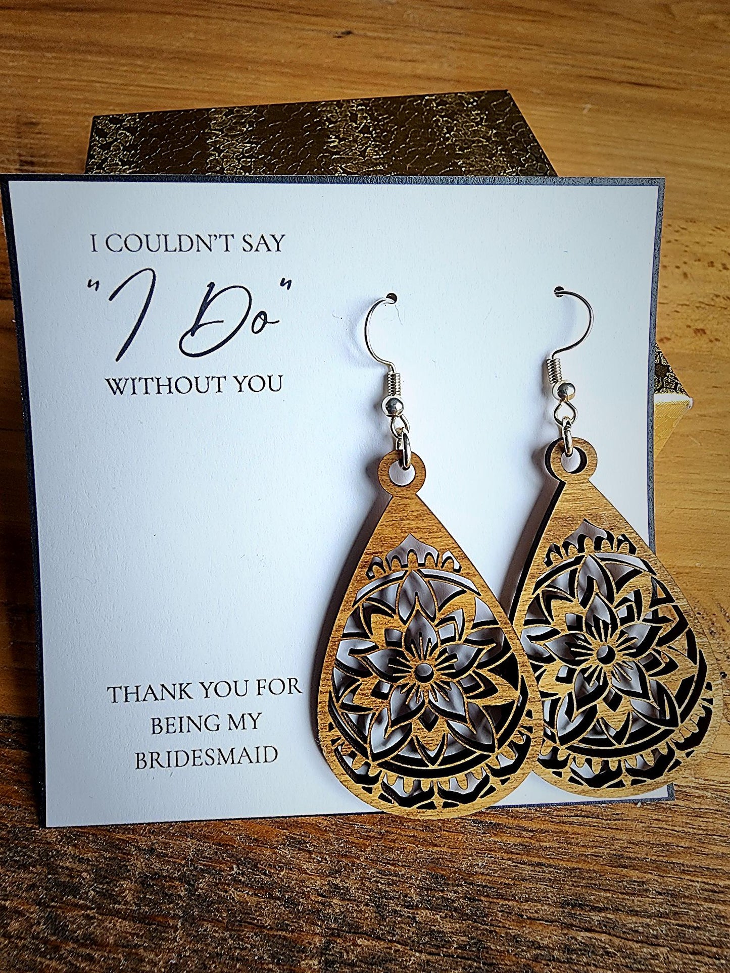 Bridesmaid Gift Box with Personalized Message Card and Earrings